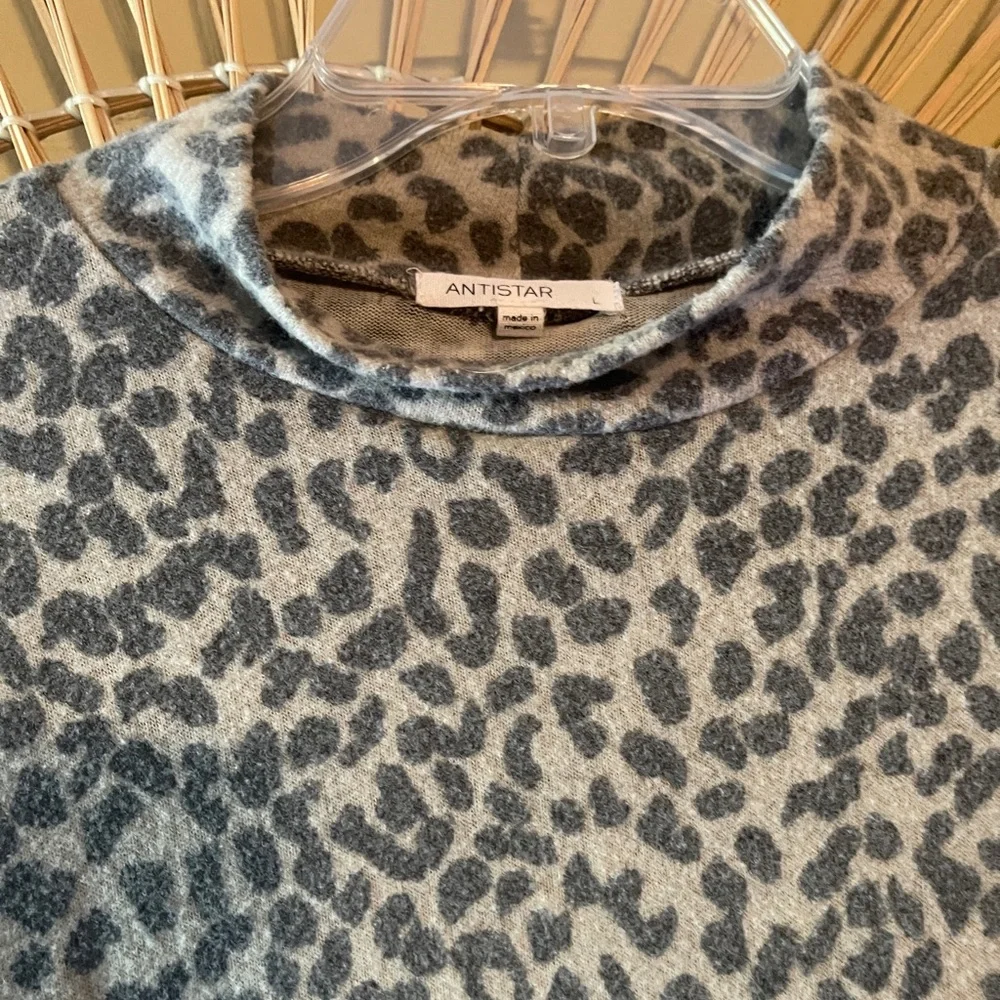 ANTISTAR | leopard turtle neck - Picture 3 of 4